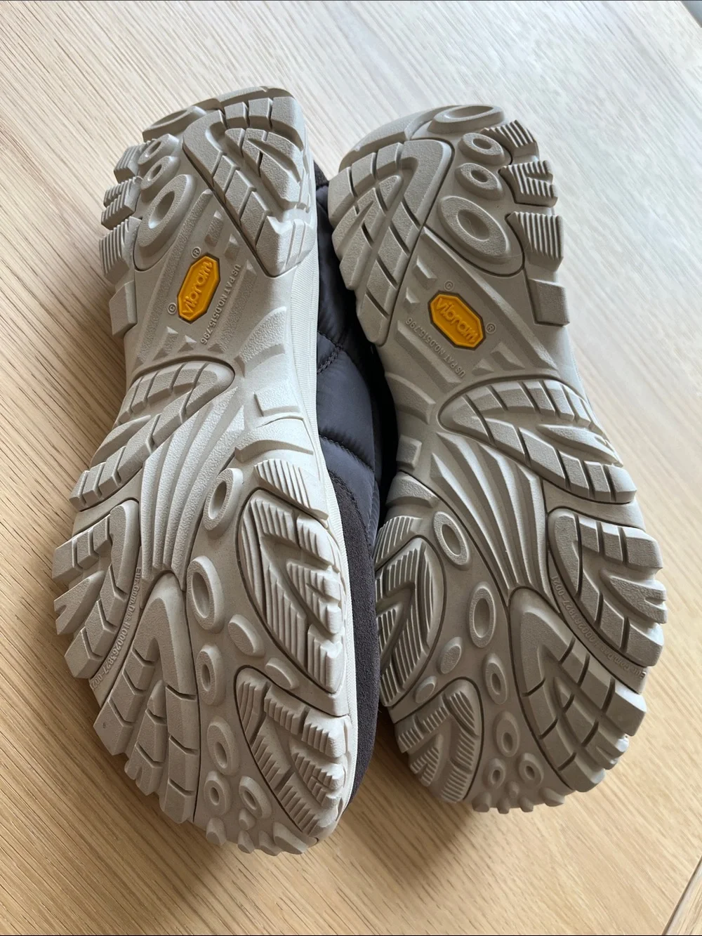Merrell Men’s Moab 2 Slide Quilted Shoes in Dark Brown